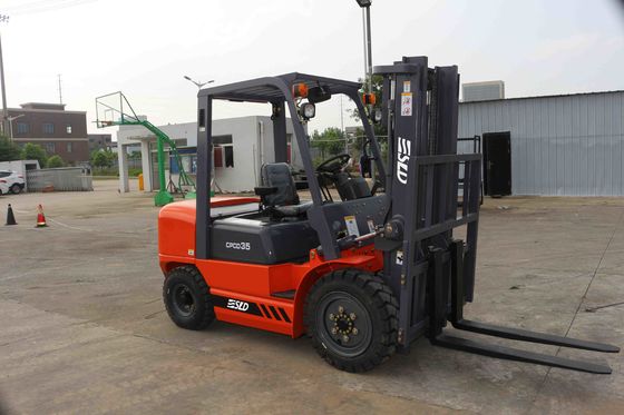 3,5 opinión amplia de 3M del palo libre de la elevación de Ton Diesel Forklift Two Stage