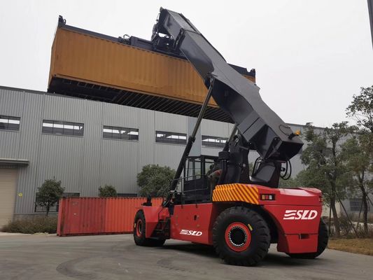 Contenedor de apilamiento de Terminal Yard 45 toneladas con motor CUMMINS QSM11-330