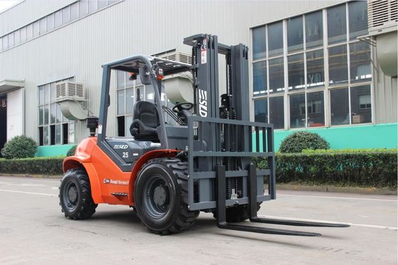 palo triple 5k 2.5t 2,5 Ton Rough Terrain Forklift de 4500m m
