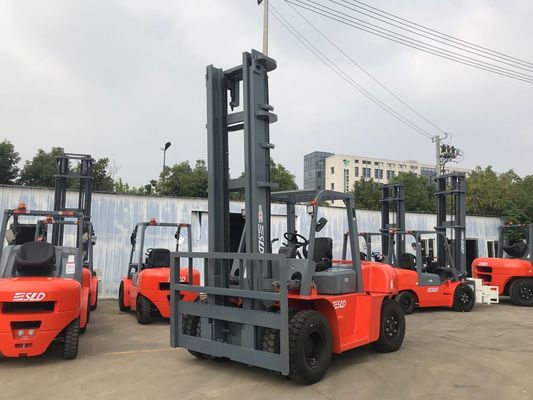 Carretilla elevadora diesel de Isuzu Engine Mast Lifting Height 6000m m