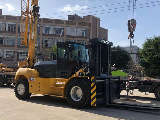 Mecánica multi-direccional de 28 toneladas de carga pesada elevadora elevadora con dirección de ruedas delanteras o traseras