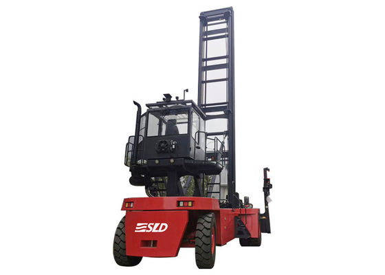 Manipulador de contenedores vacíos rojo con eje motriz Kessler D102PL341 y motor CUMMINS