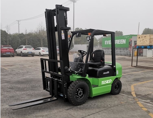 Transmisión automática carretilla elevadora de cuatro ruedas de 2,5 toneladas con el motor diesel