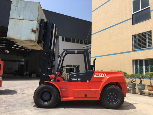 Ton Heavy Duty Diesel Forklift 13,5 con Yuchai/Cummins Engine